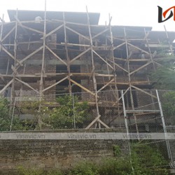 Hoàn thiện công trình biệt thự 2 tầng 1 hầm hiện đại ven sông Cầu TCBT1669