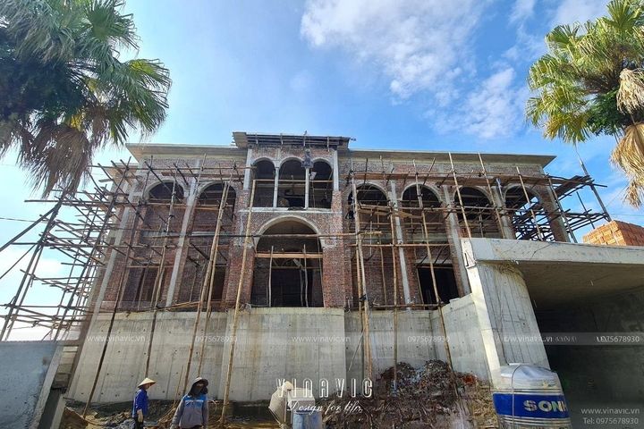 Thi công biệt thự Địa Trung Hải 340m2 (CĐT: Mr Phú- Hà Tĩnh) TCBT2207