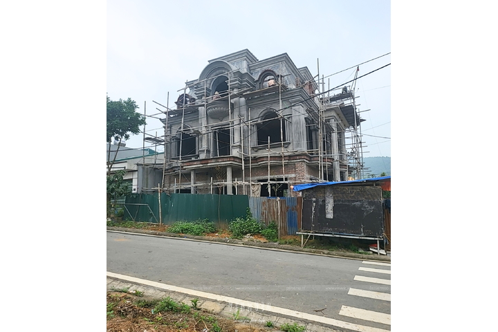 Thi công biệt thự 3 tầng mái mansard (CĐT: Mr Tuyên - Lào Cai) TCBT2230