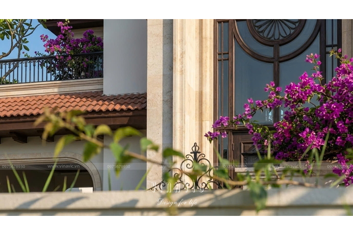 Thiết kế biệt thự Địa Trung Hải 3 tầng 20x12m (240m2) BT2494