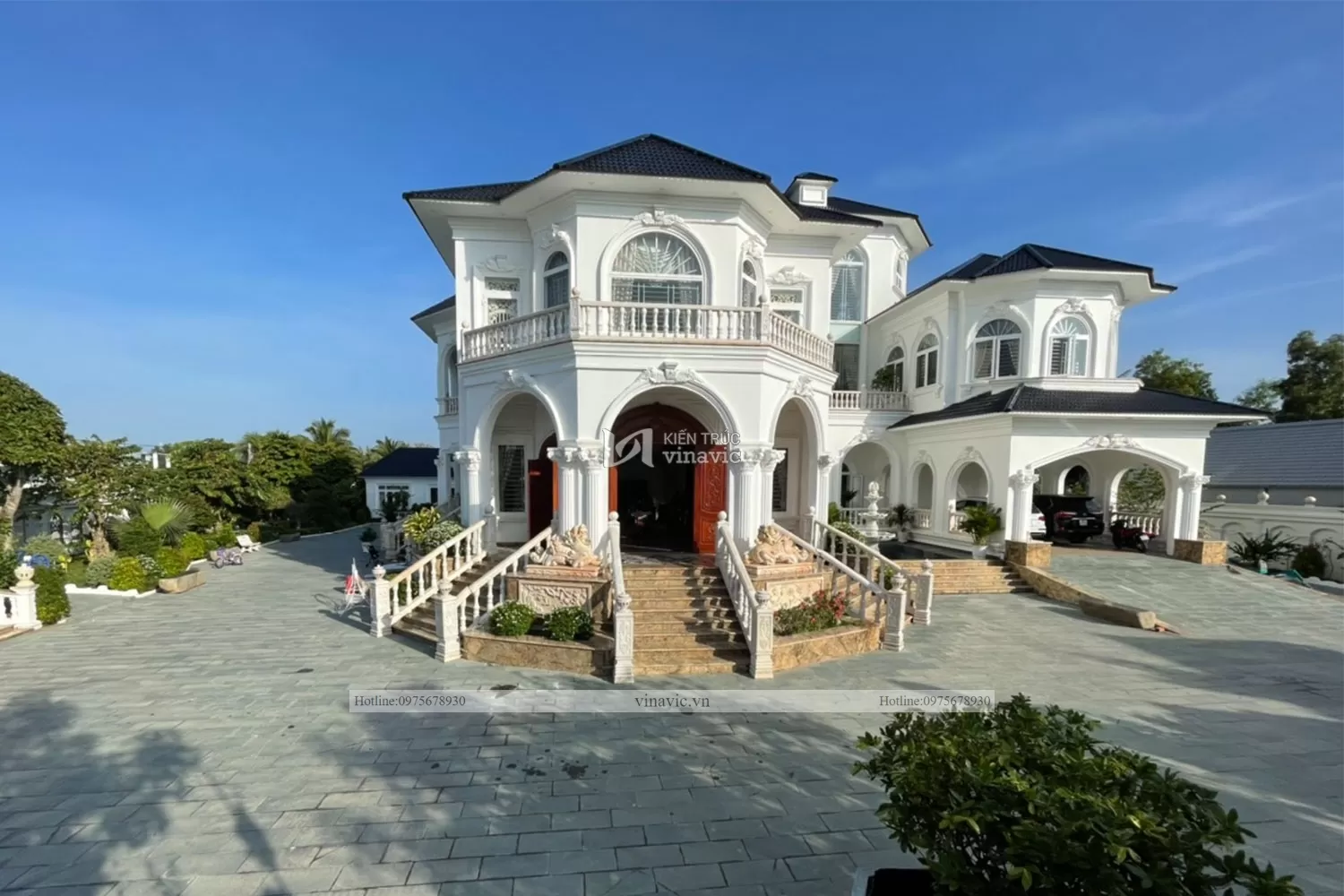 Thiết kế thi công trọn gói biệt thự tân cổ 2 tầng ở sóc trăng