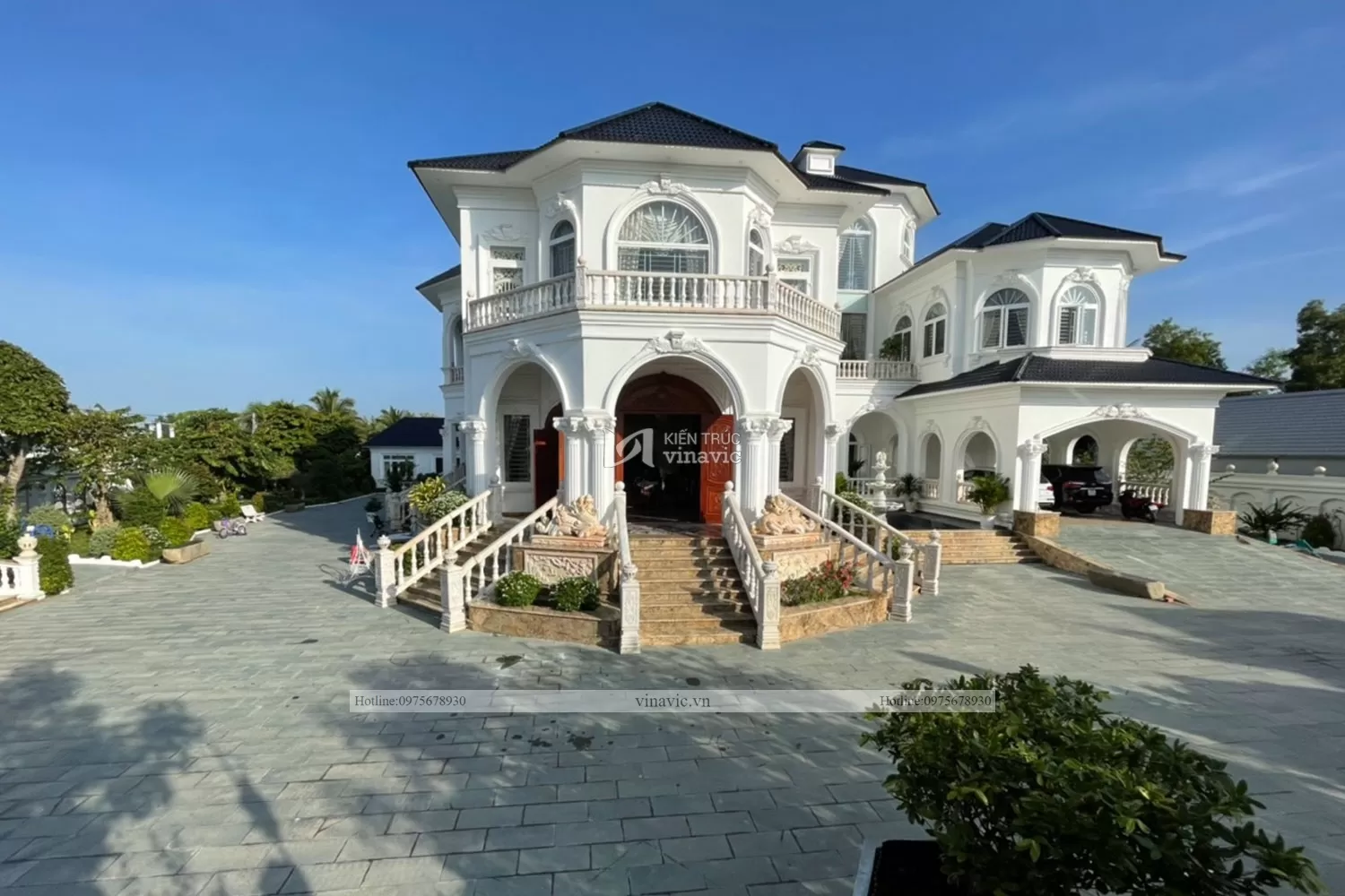 Thiết kế thi công trọn gói biệt thự tân cổ 2 tầng ở sóc trăng