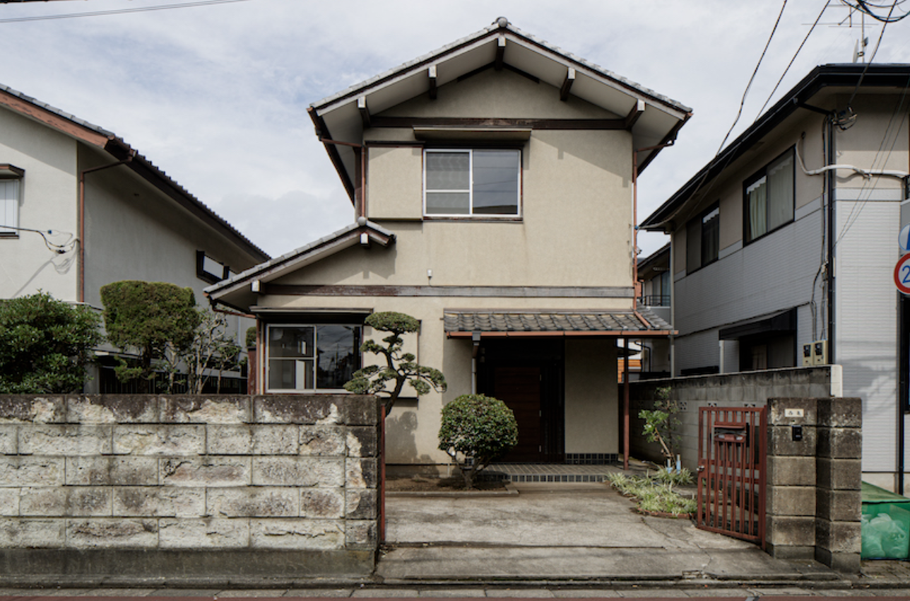 Nhà 2 tầng kiểu Nhật Bản tân trang phong cách phương Tây ở Suginami 