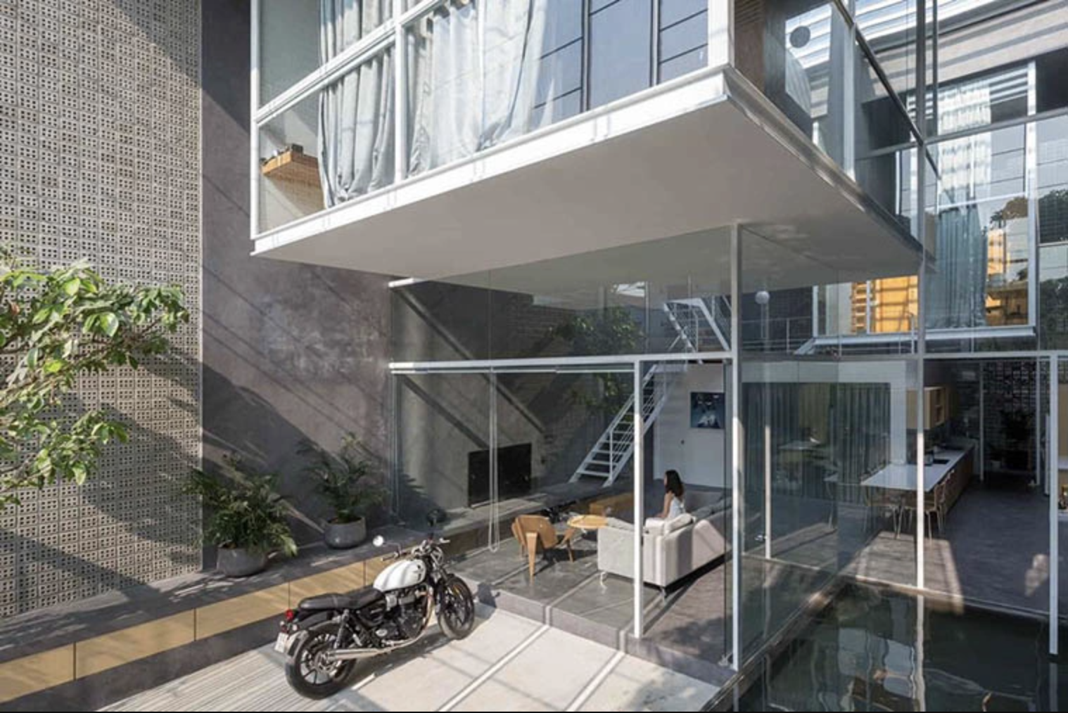 Thiết kế vách kính không cột cá tính 