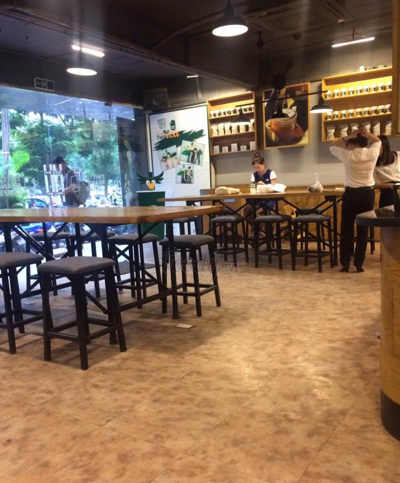 Mặt sau mẫu nhà 2 mặt tiền kinh doanh ở Hoàng Đạo Thuý