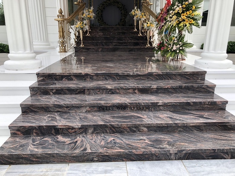 Đá granite xanh ốp tam cấp uy nghiêm