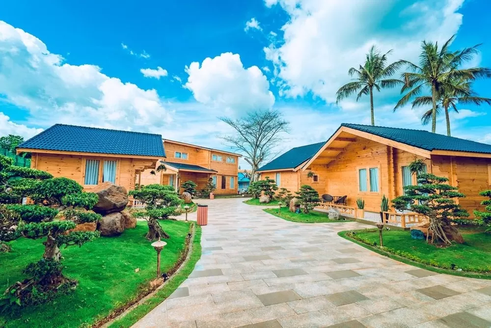 Kiến trúc resort theo phong cách truyền thống khi lựa chọn gỗ làm vật liệu xây dựng