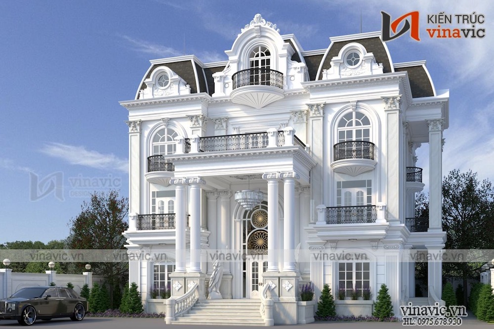 Nhà vuông cổ điển 3 tầng nguy nga như toà cung điện châu Âu
