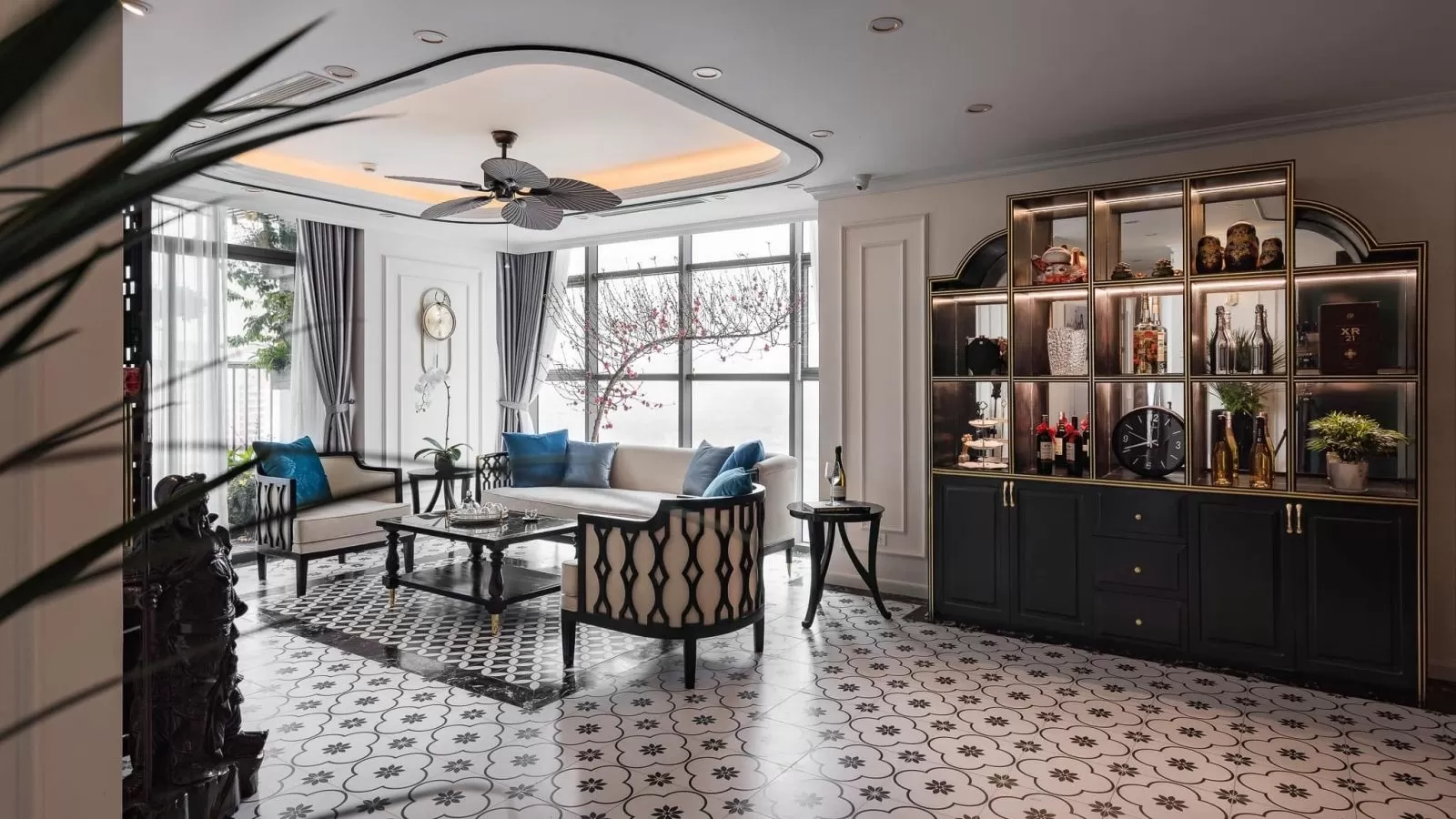 Thiết kế phòng khách villa kiểu Indochine