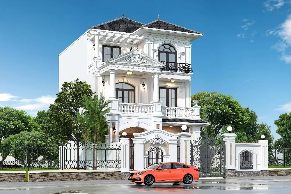 Ngôi nhà sử dụng sơn màu trắng làm chủ đạo kết nối cùng những khung cửa kính màu đen đặc biệt là những chậu cây màu xanh nhẹ hay những mái