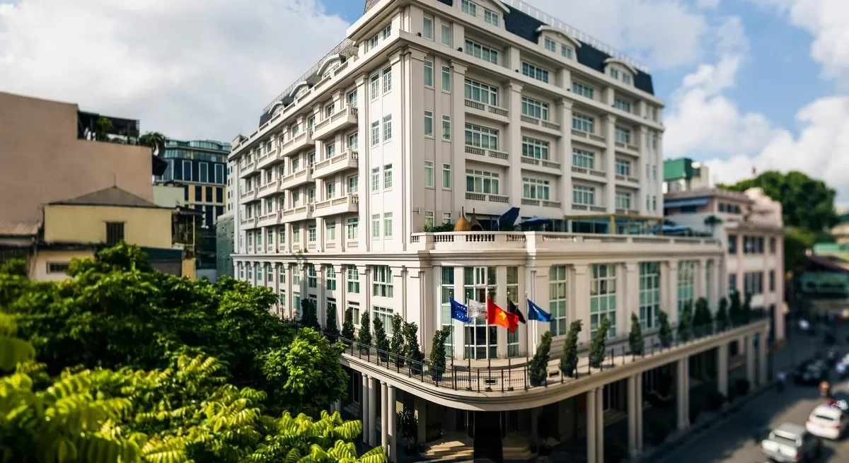 Mẫu thiết kế khách sạn cổ điển Pháp