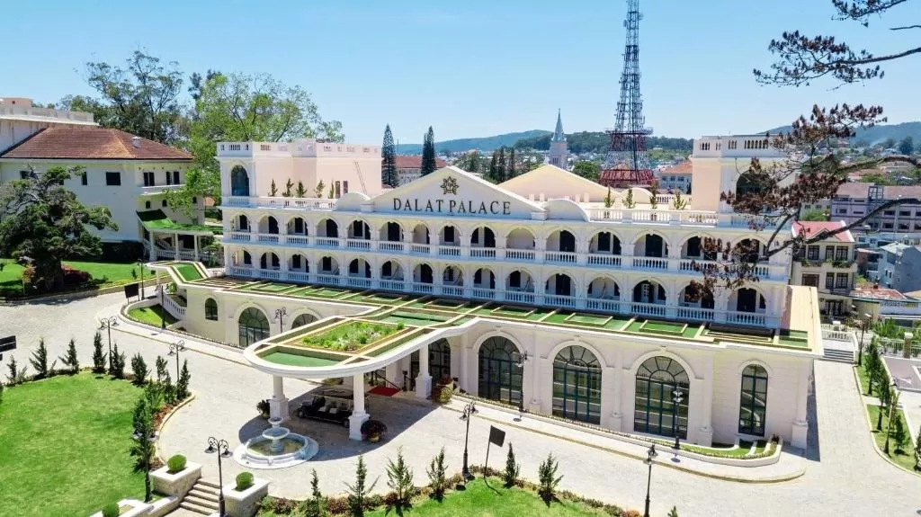 Mẫu thiết kế khách sạn cổ điển thuộc địa Pháp
