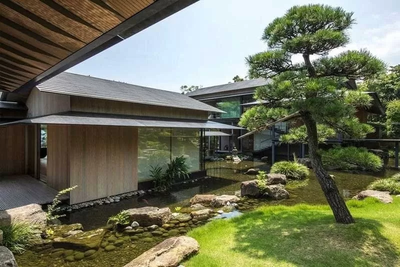 Bố trí sân vườn trước nhà phong cách Nhật Bản hiện đại