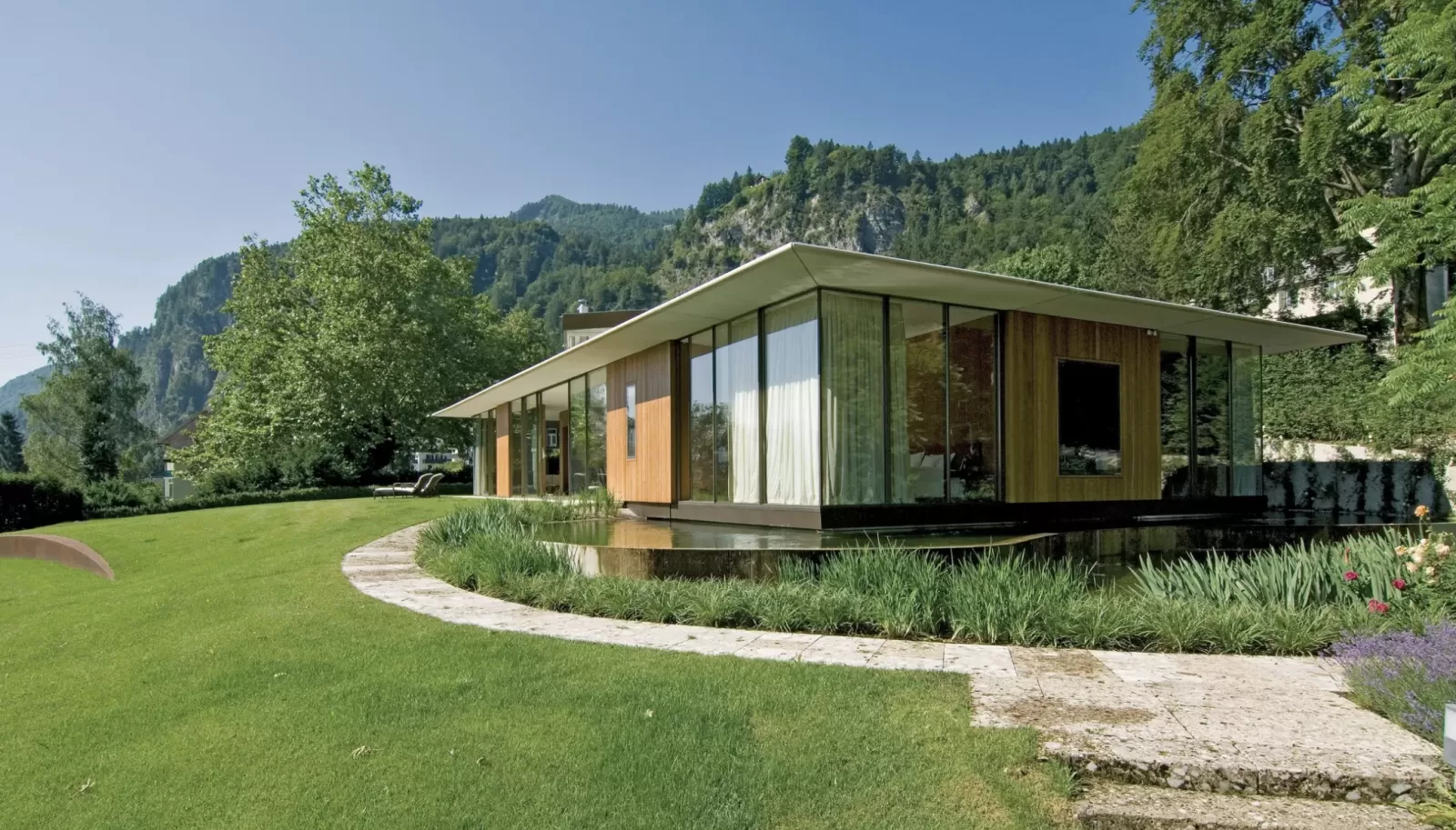 Chú ý phong thủy tổng thể khi xây nhà 1 tầng 110m2