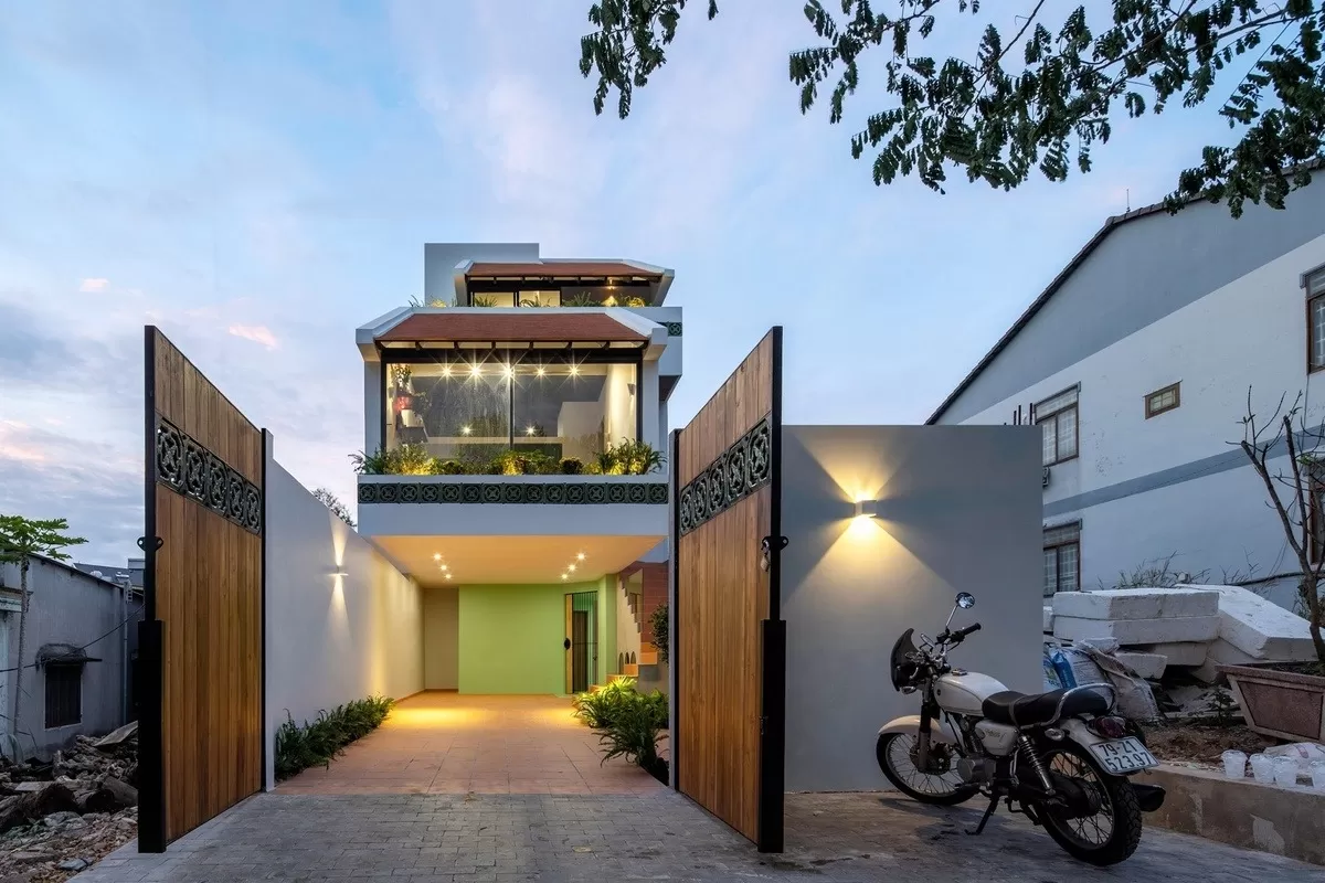 Nhà 2 tầng mái lợp ngói giá rẻ 600 triệu