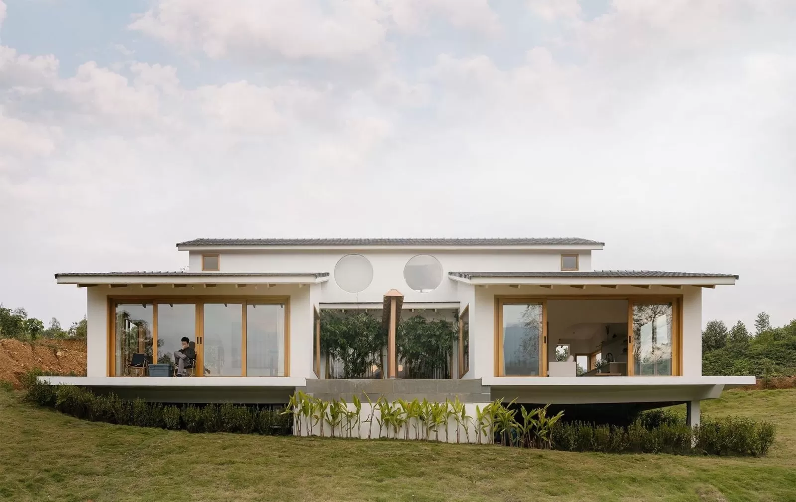 Thiết kế mẫu nhà Hàn Quốc 1 tầng trệt 1 gác lửng