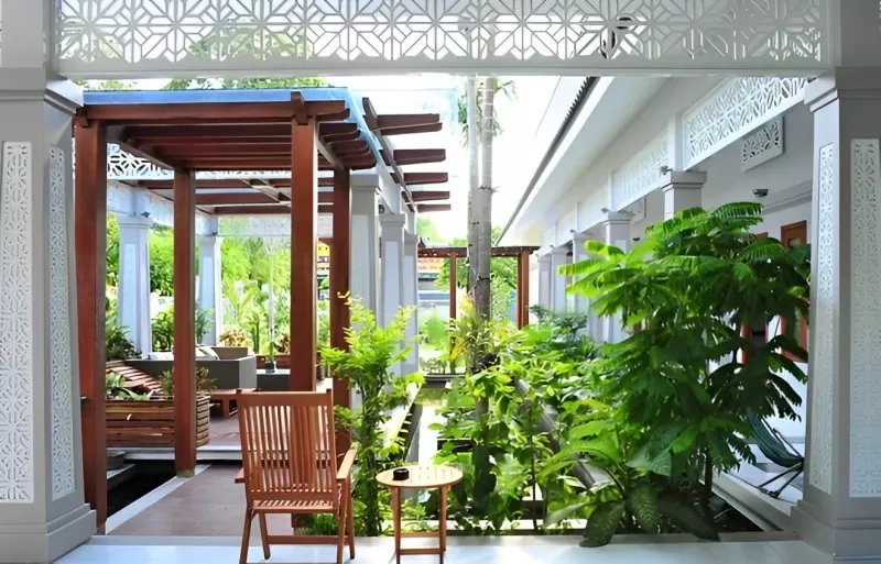 Nhà vườn nông thôn nam bộ là loại nhà ở theo kiến trúc nhà vườn, mang theo sự giản dị, mộc mạc đúng như bản chất thuộc về người dân sông nước