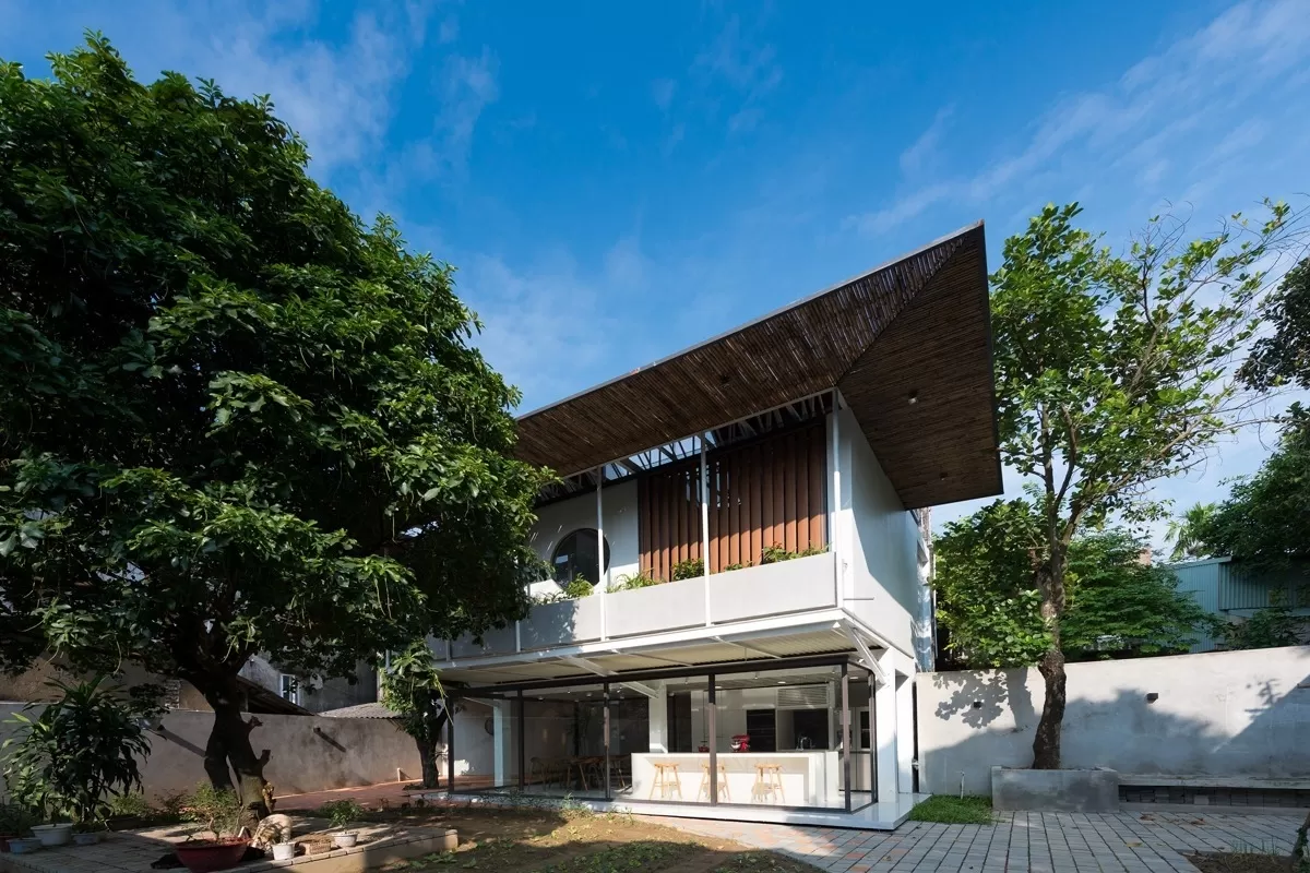 Mẫu nhà vườn 2 tầng mái bằng giá rẻ