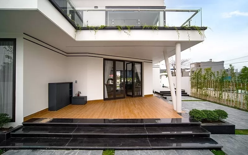 Mẫu bậc tam cấp ốp đá granite hiện đại