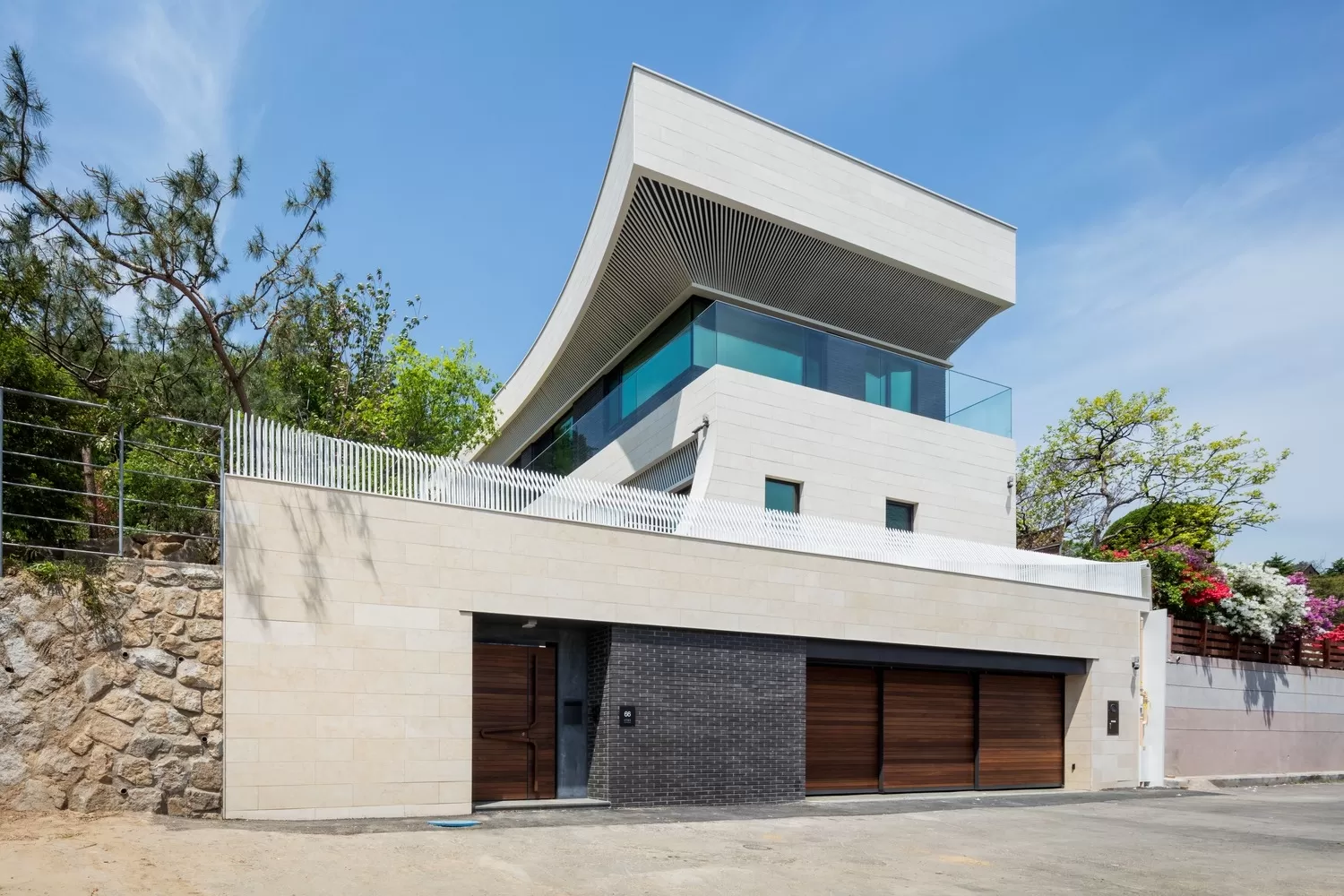 Tô điểm không gian xanh