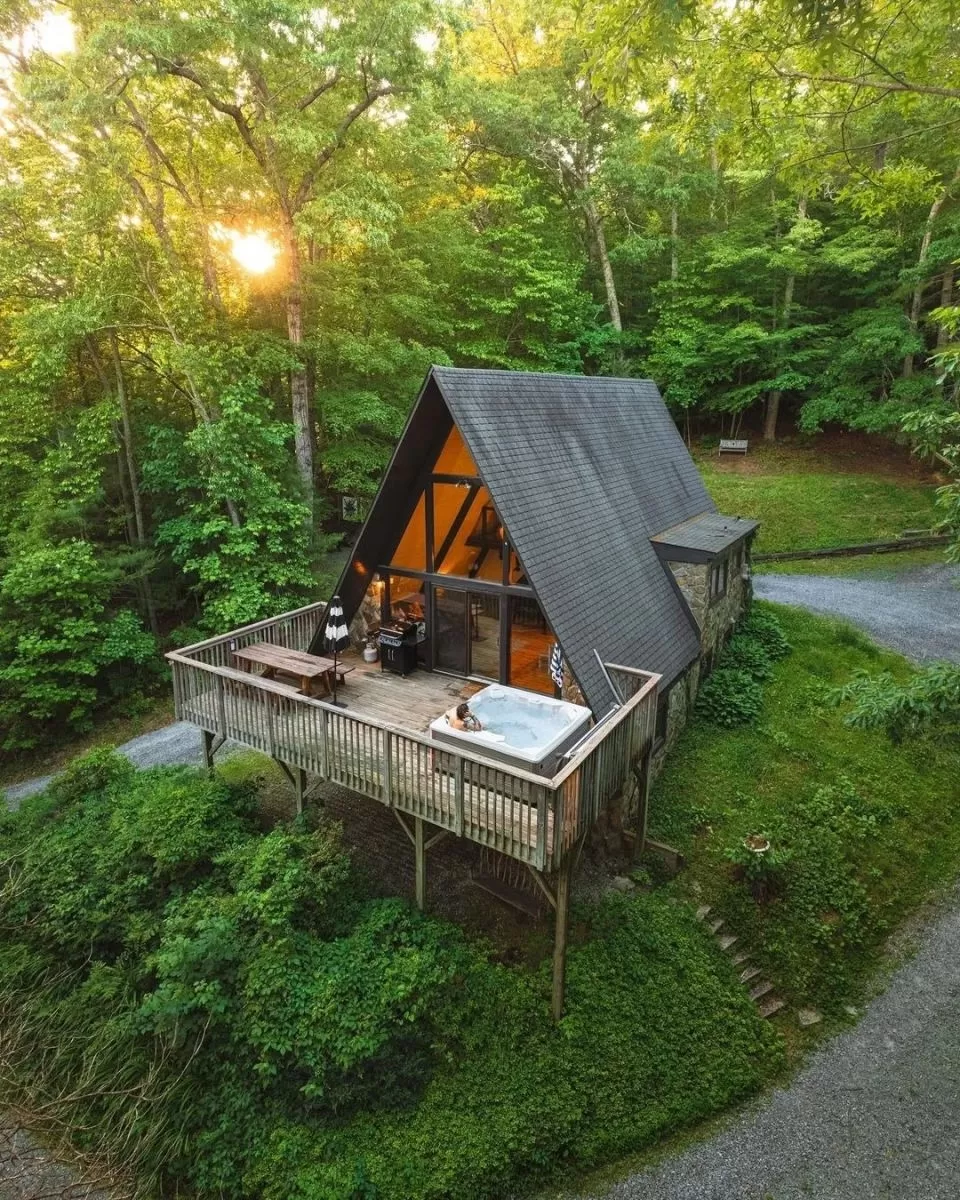 Kết cấu sàn của nhà sàn phục vụ cho mục đích du lịch thường không đòi hỏi quá phức tạp