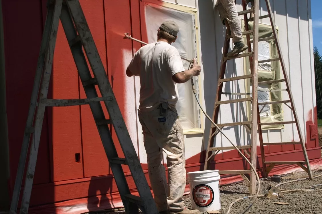 Không gia cố lớp trát kỹ càng sẽ khó sơn được