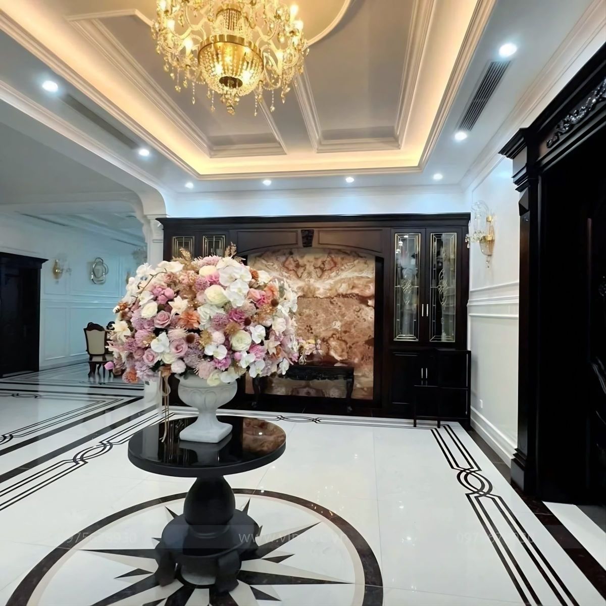 Thi công biệt thự cổ điển 340m2 (CĐT: Mr Hòa - Bình Định) TCBT2206