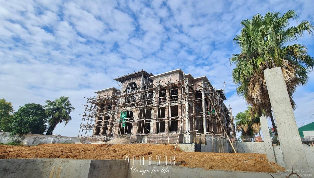 Thi công biệt thự Địa Trung Hải 340m2 (CĐT: Mr Phú- Hà Tĩnh) TCBT2207