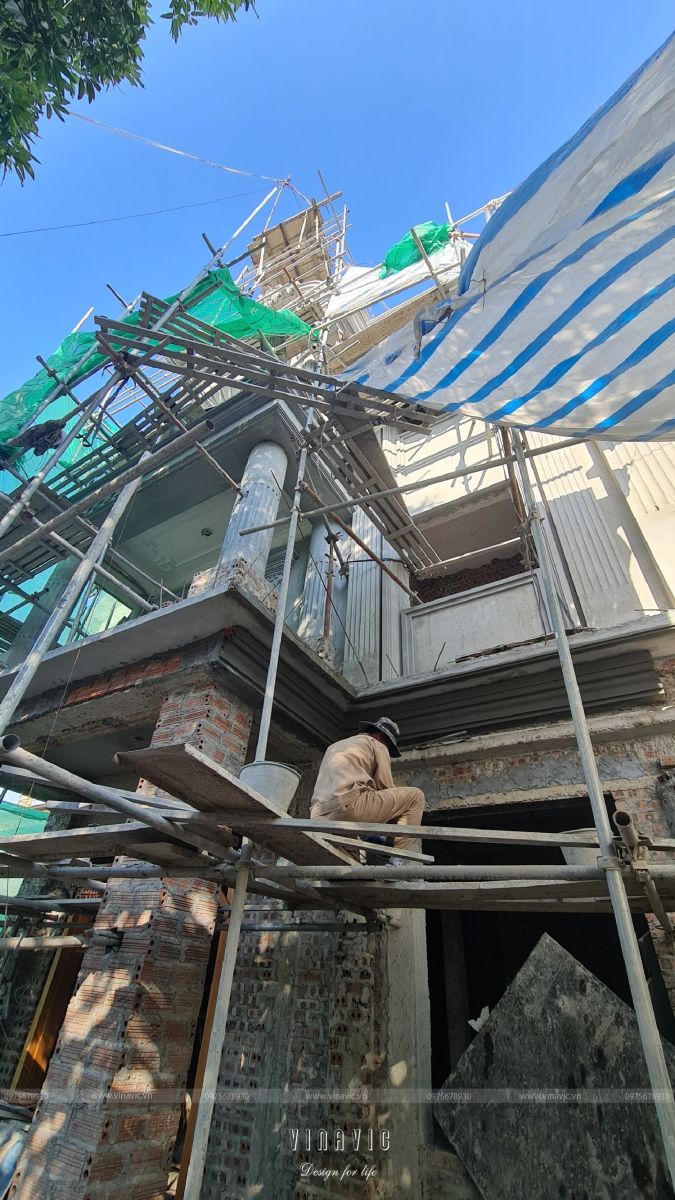 Thi công biệt thự tân cổ điển 4 tầng 1 hầm