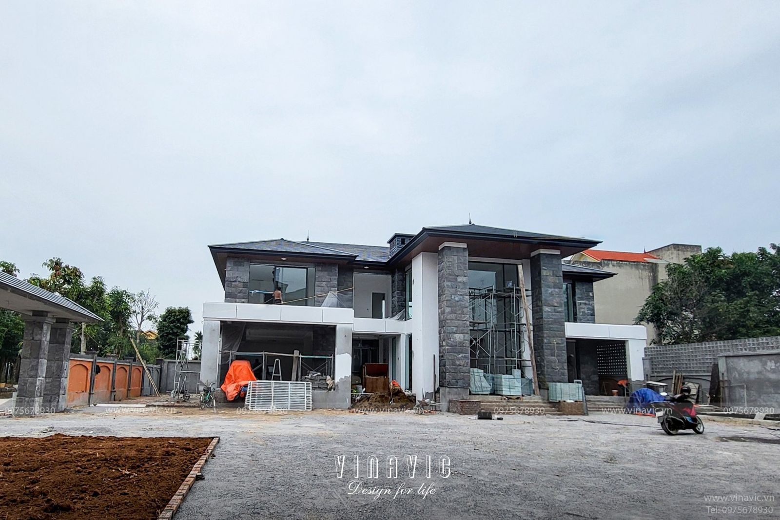 Thi công Villa hiện đại 2 tầng