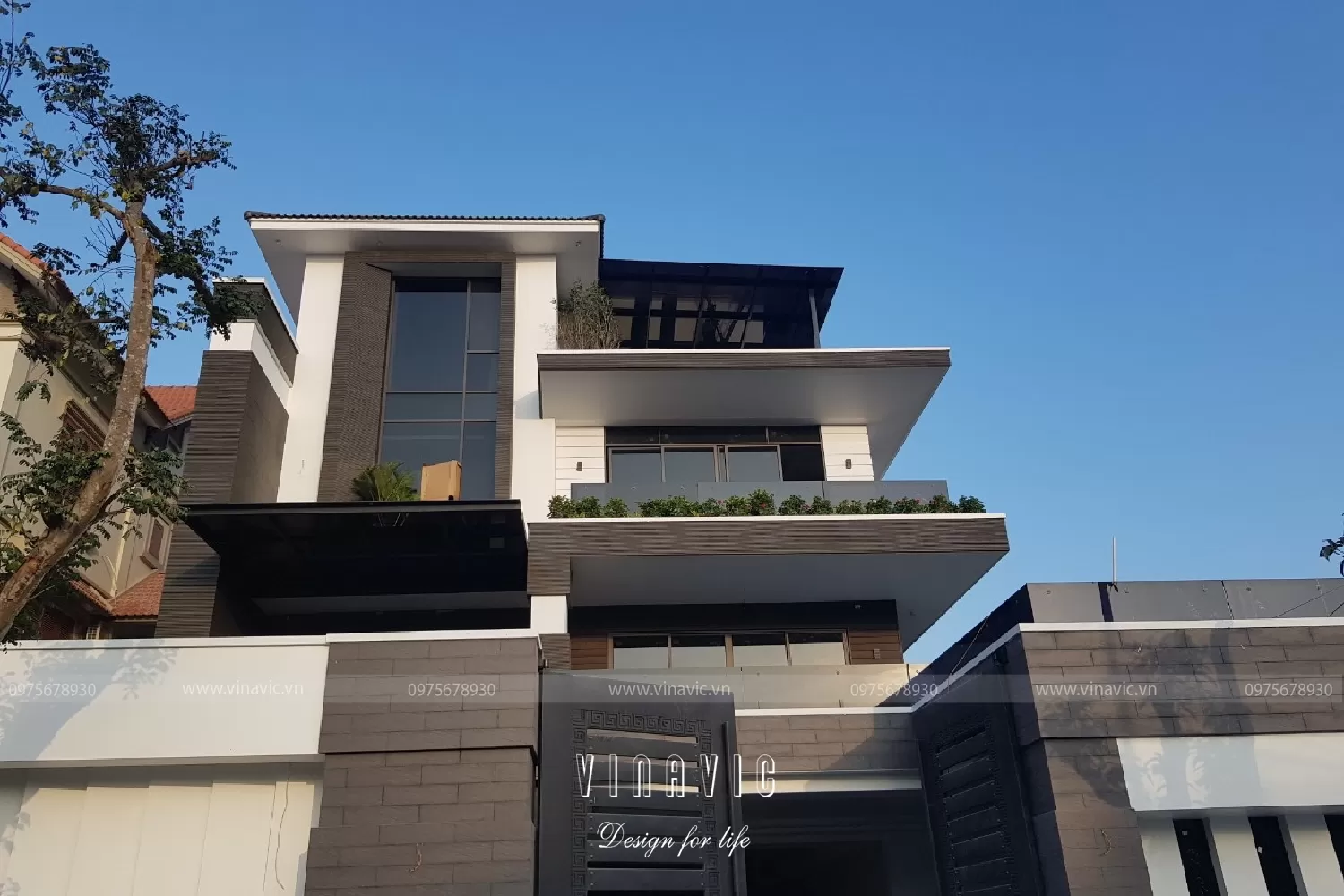 Thi công biệt thự 3 tầng 4 phòng ngủ