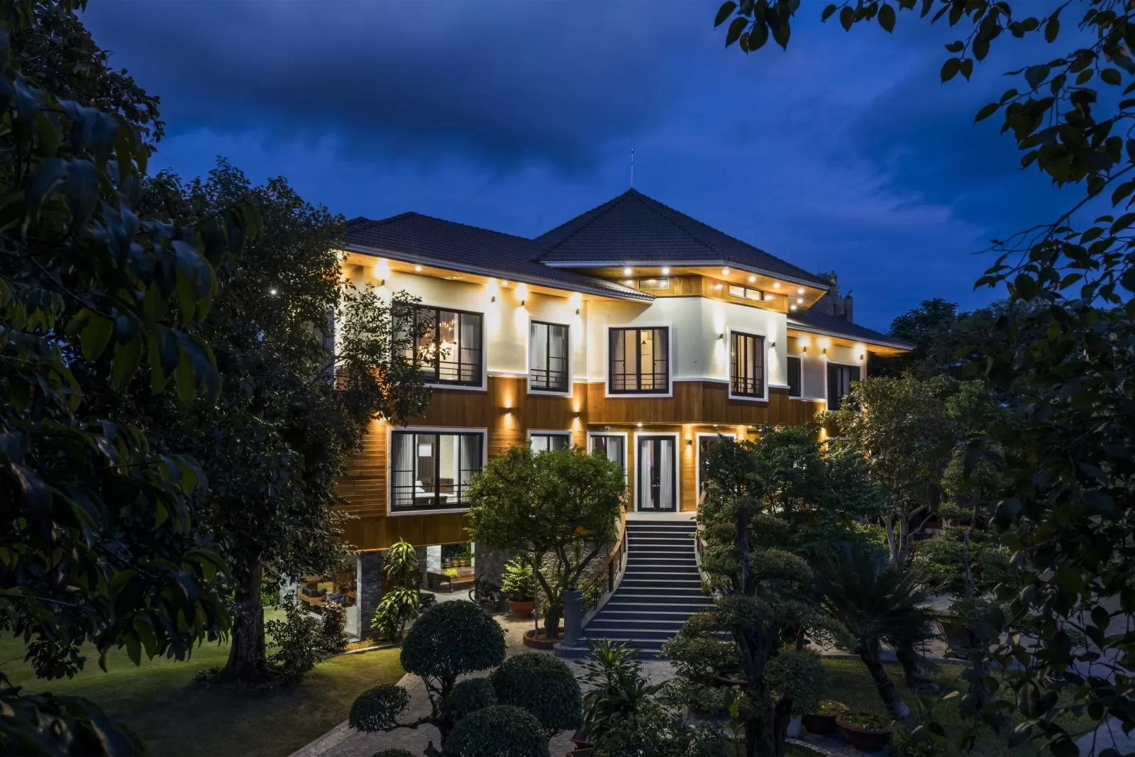 Biệt thự phong cách Nhiệt đới (Tropical Style) 