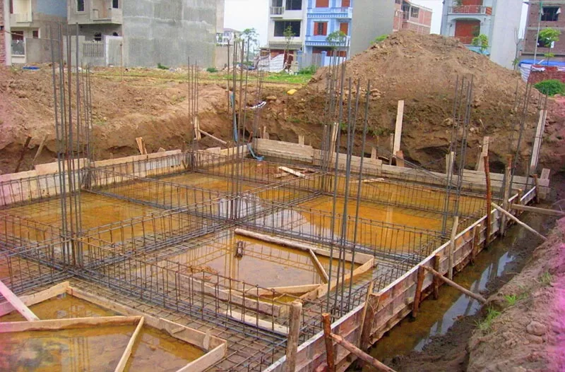 Lưu ý về an toàn khi khởi công xây nhà trong mưa