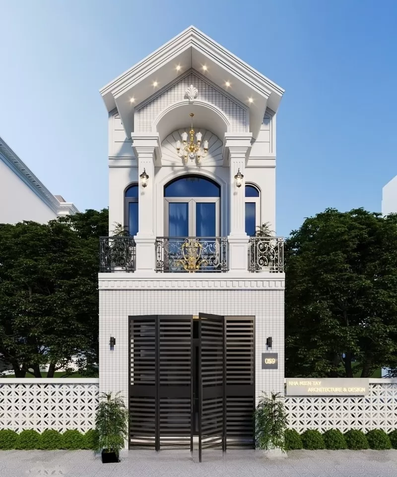 Hệ cửa sắt vô cùng ấn tượng của mẫu nhà Tân Cổ Điển 2 tầng