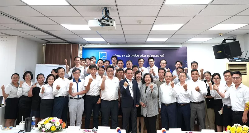 Công ty CP Đầu tư Phan Vũ