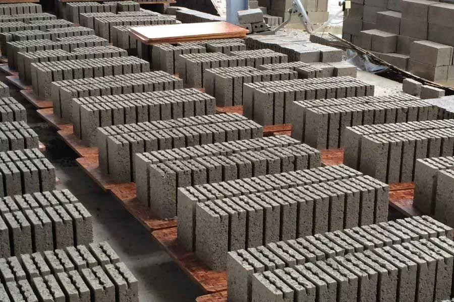 Lựa chọn nguyên vật liệu phù hợp với khả năng tài chính