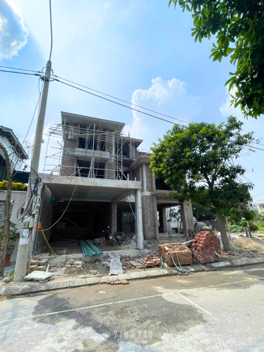 Thi công biệt thự 3 tầng hiện đại 255m2