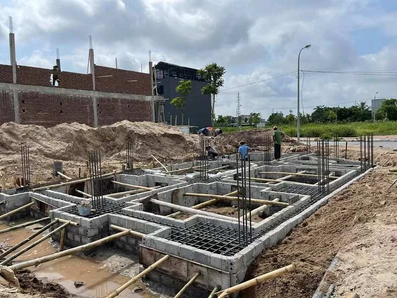 Dưới góc độ phong thủy lý giải việc xây nhà trong 2 năm