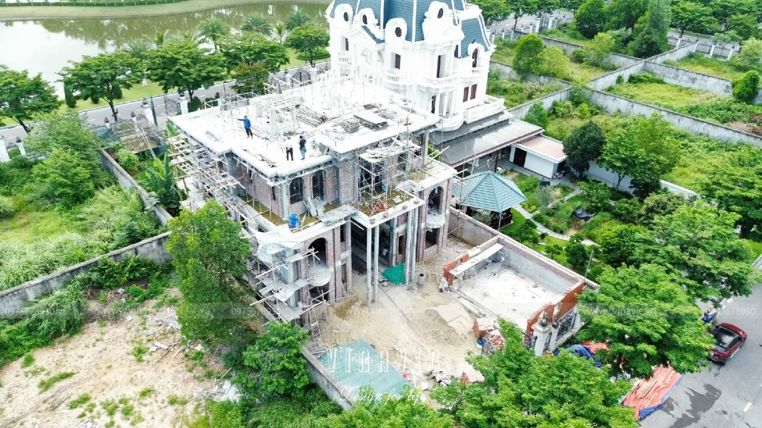 Các căn biệt thự có kiến trúc hiện đại đơn giá khoán nhân công sẽ cao hơn