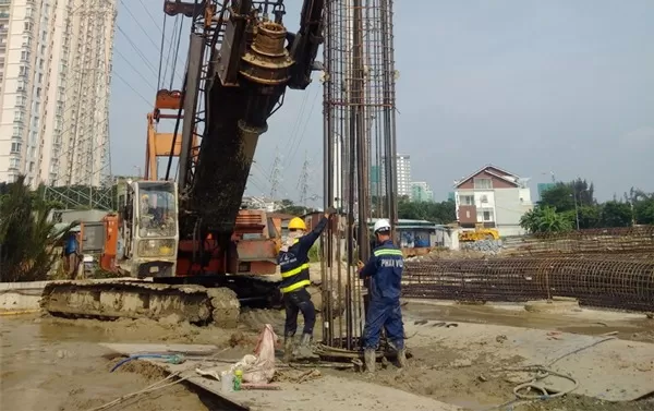 Lồng thép đã hoàn tất lắp đặt và nghiệm thu tại bãi gia công