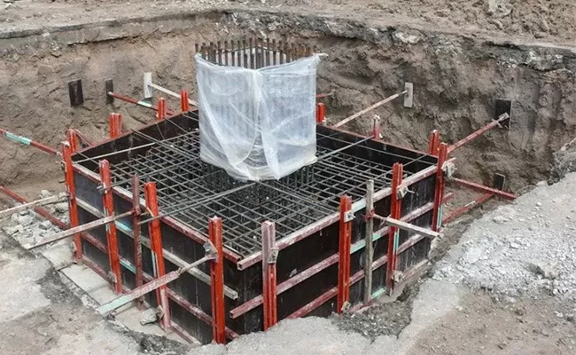 Các loại cốp pha móng hiện nay