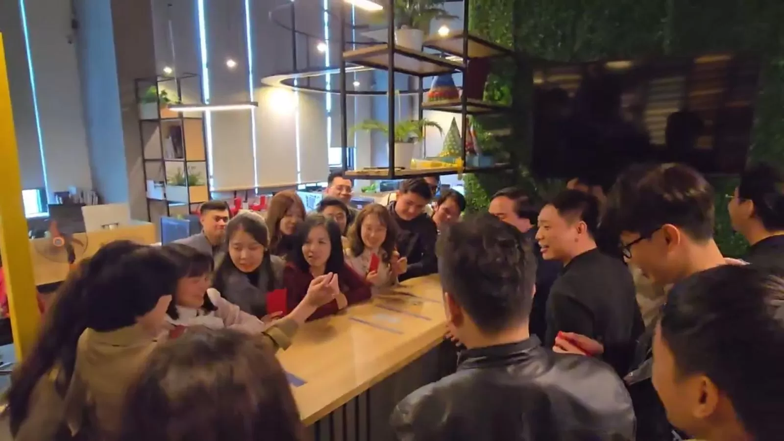 Khai xuân Kiến Trúc Vinavic