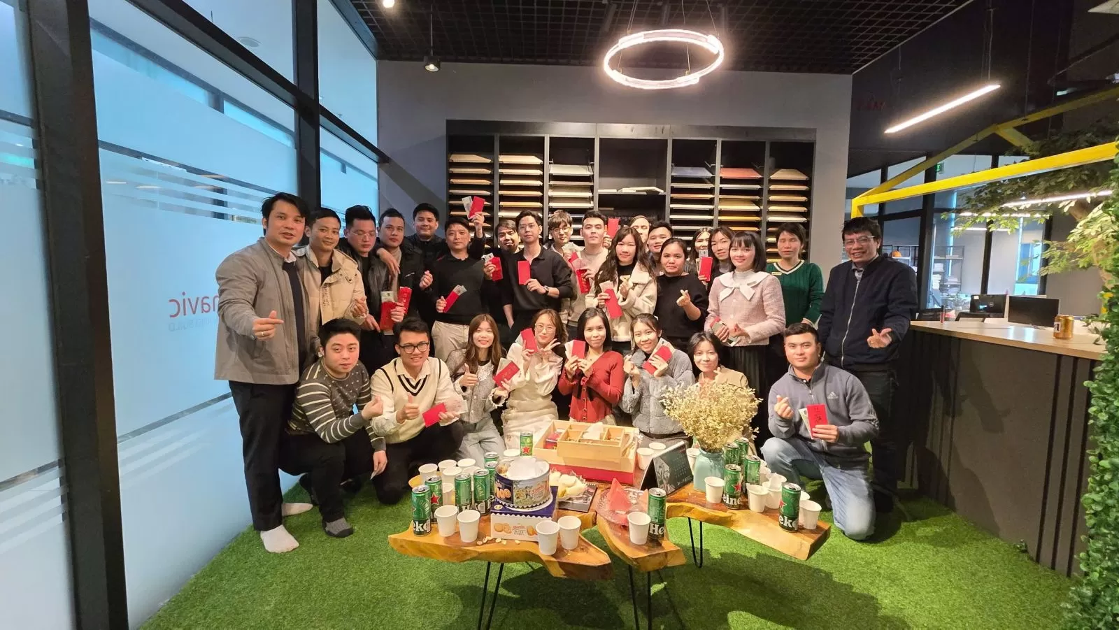 Khai xuân Kiến Trúc Vinavic