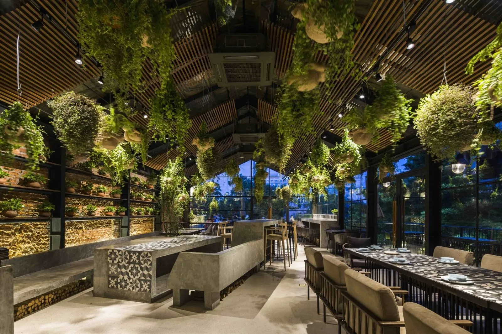 Cần chú ý đến sự hài hòa giữa vị trí ngồi và không gian đi lại.