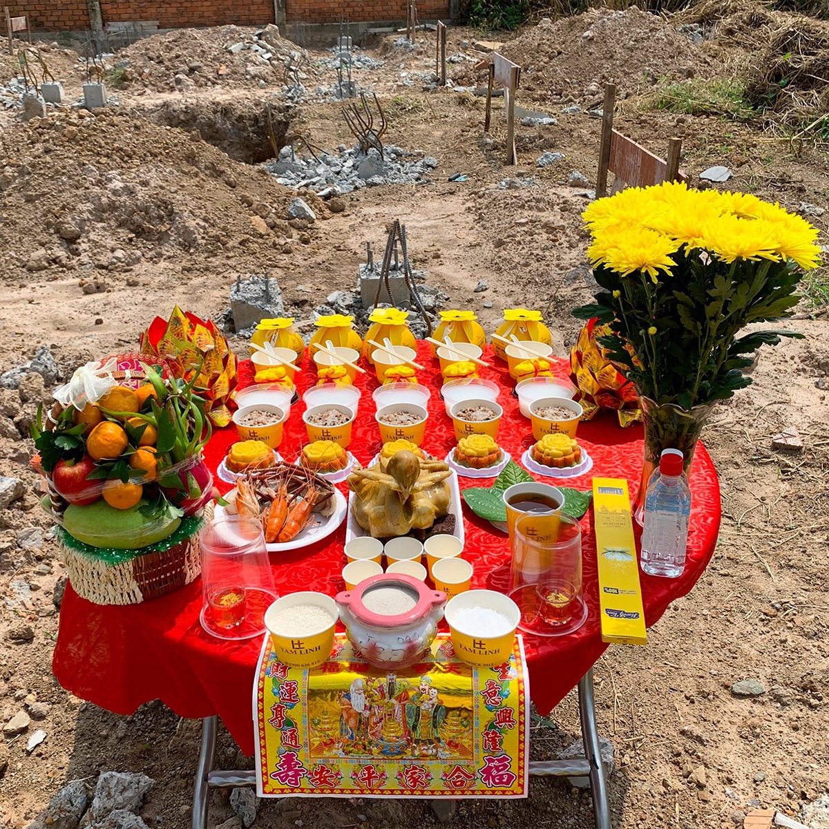 Chuẩn bị mâm cúng động thổ đúng cách