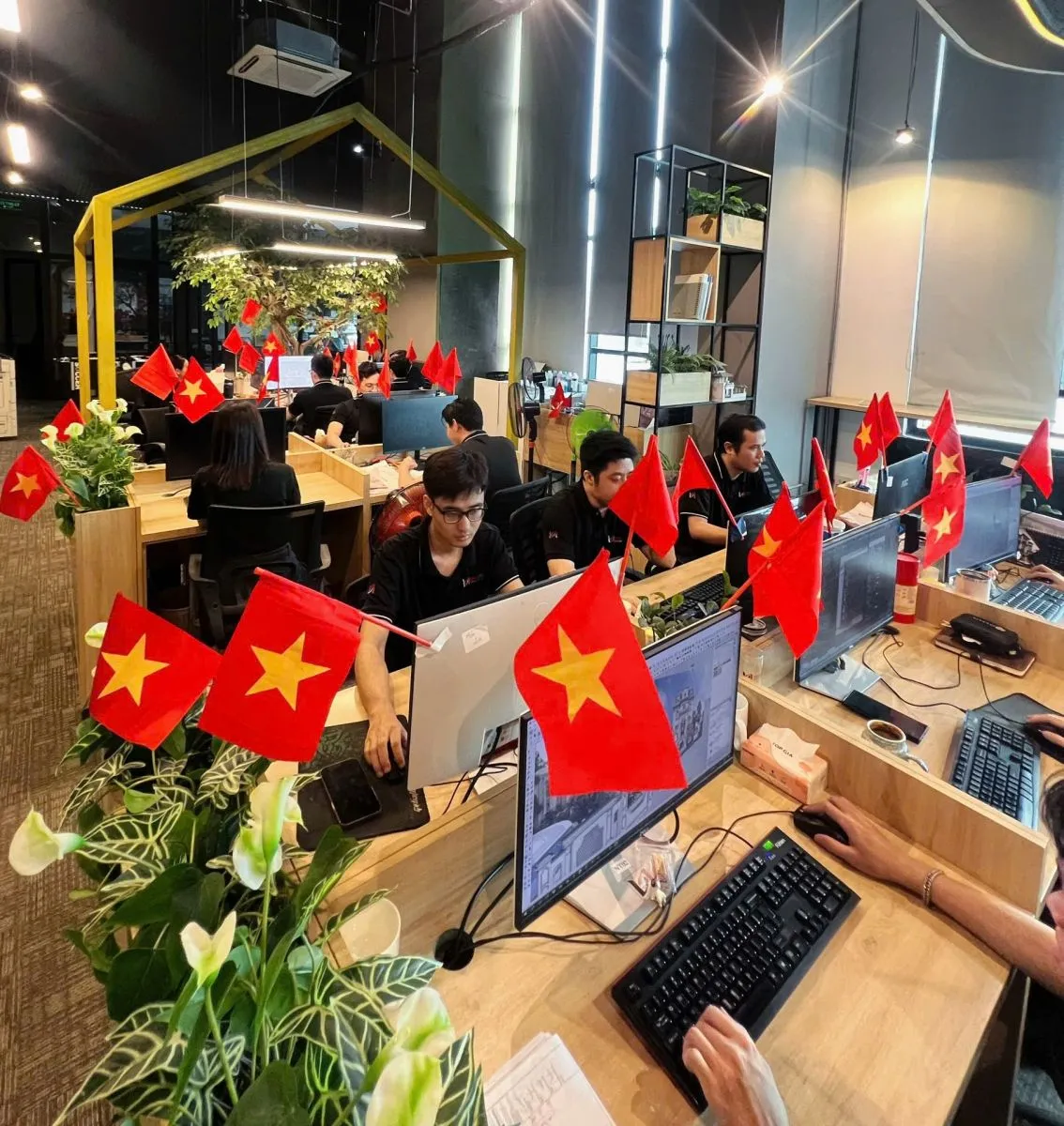 Kỷ niệm giải phóng Miền Nam 30/4 tại Kiến Trúc Vinavic