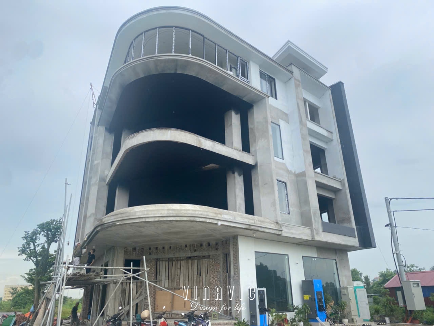 Thi công biệt thự 4 tầng 1 tum hiện đại 240m2 (CĐT: Mr Đại - Hưng Yên) BT2255