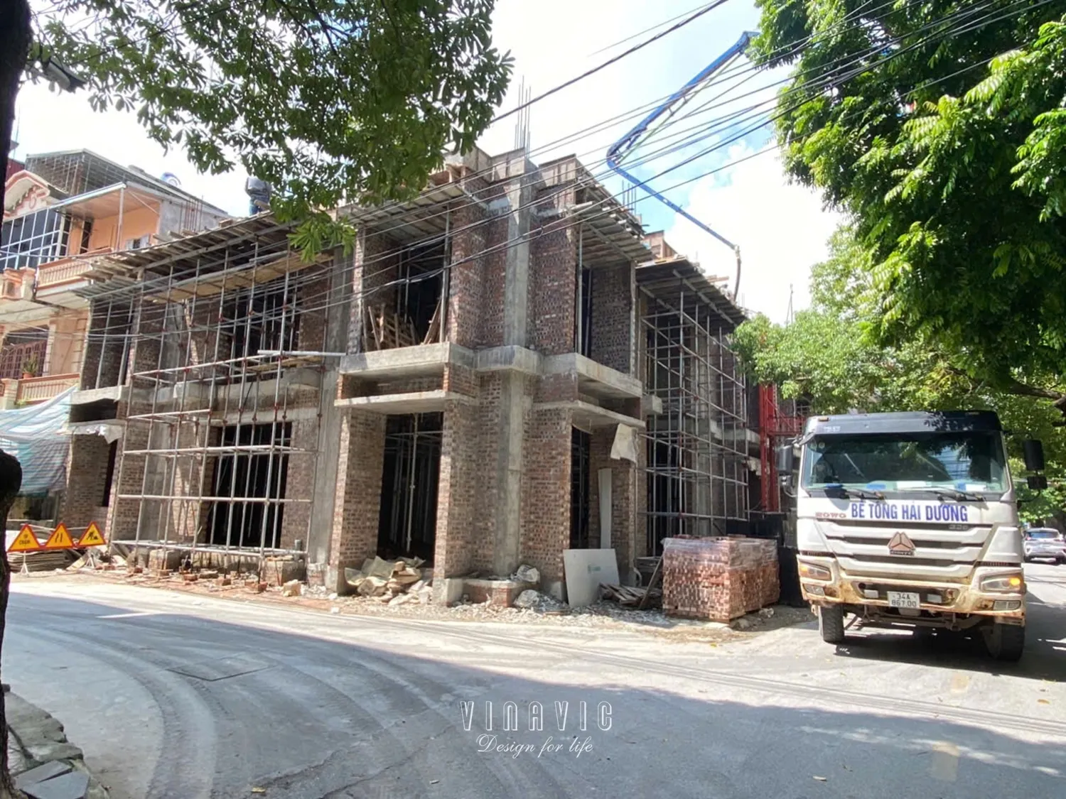 Các yếu tố ảnh hưởng đến giá thi công điện nước theo m²