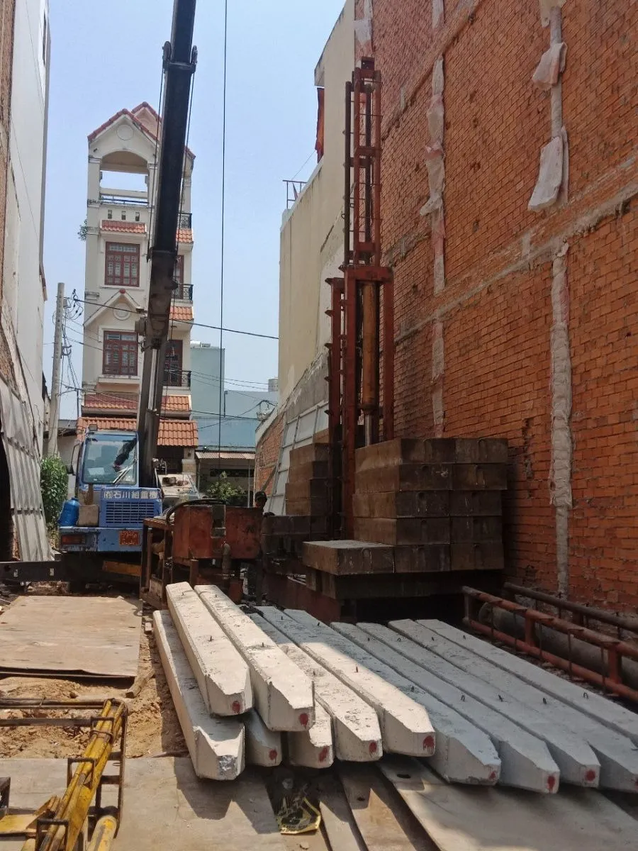 Sau khi có kết quả cọc thử, kỹ sư sẽ chốt chiều dài cọc và lực dừng ép.