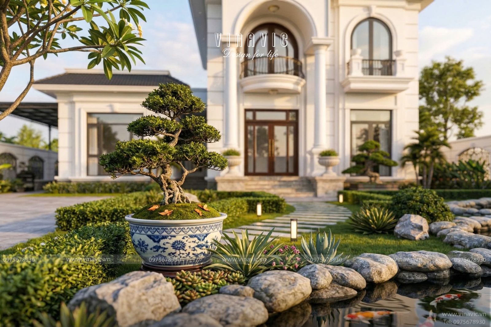 Tiểu cảnh chậu cây bonsai nghệ thuật đặt trên bờ đá hồ cá Koi trong khuôn viên sân vườn biệt thự 2 tầng BT2460.